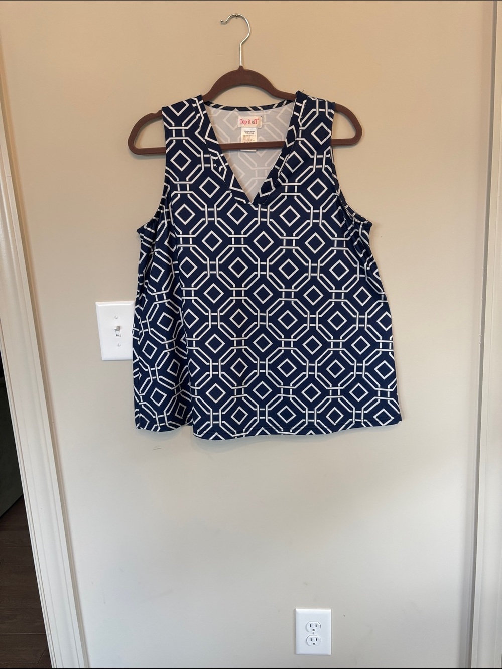 Top it off Navy and White Geometric V-Neck Tank